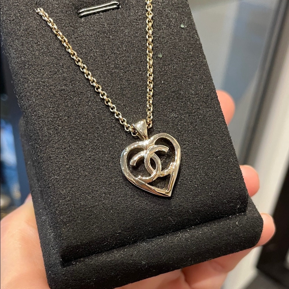 CHANEL Gold Heart Necklace